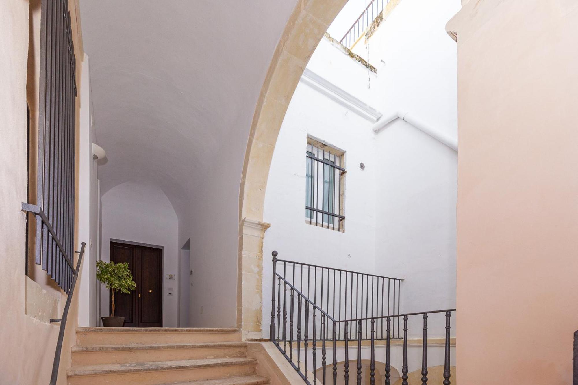 Palazzo Marini B&B Di Charme Lecce Kültér fotó